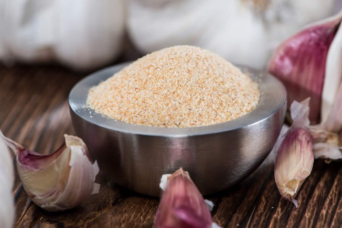 Garlic Powder vs Garlic Salt